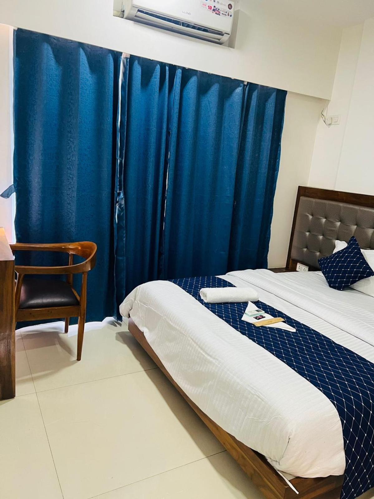 Luna Spaces- Near Mumbai International Airport Экстерьер фото